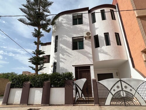 Spacious Villa near the Beach