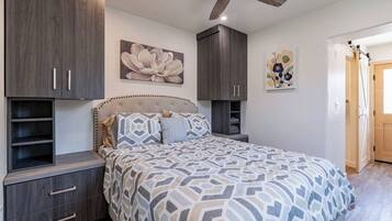 1 bedroom, iron/ironing board, free WiFi, bed sheets