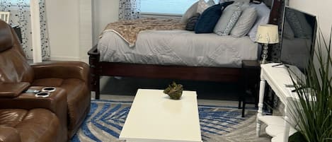 1 habitación, internet y ropa de cama