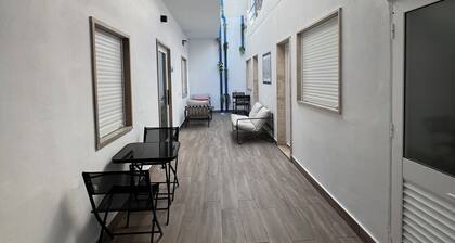 Peace Corner - Green