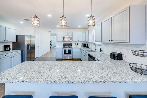 Tremendous space with covered patio in central McKinney