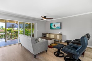 Condo, 1 King Bed (Keauhou Palena#1403) | Living area - Keauhou Palena#1403 (Kailua-Kona)