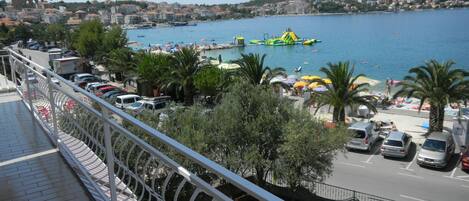 Apartment (Three Bedroom Apartment with Sea View) | Balcony