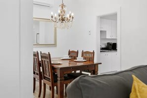 Dining - Suite Belle! Perfect Stay in Québec City! (Québec)