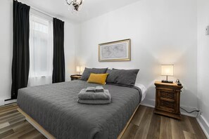 2 bedrooms, iron/ironing board, free WiFi, bed sheets - Suite Belle! Perfect Stay in Québec City! (Québec)