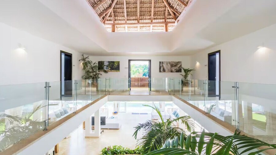 TROPICAL RETREAT at PLAYA LOS CORALES