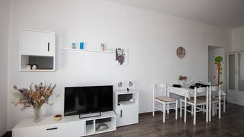 Apartamento (One Bedroom Apartment With Balcony An) | Sala de estar