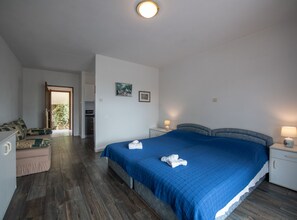 아파트 (Studio Apartment With Balcony (A1)) | 1 개의 침실, 유아용 침대
