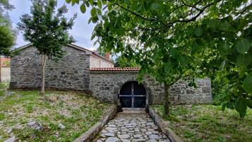 Hus (Private Oasis with Pool) | Hage