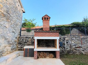 Casa (Private Oasis with Pool) | Área de parrilladas y picnic