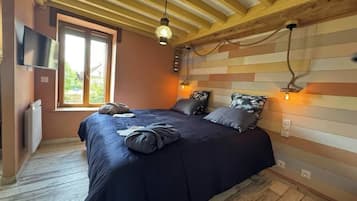 3 habitaciones, internet y ropa de cama