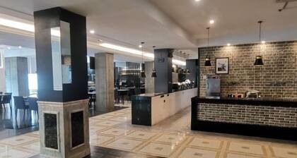 Sunday Hevea Hotel and Resort