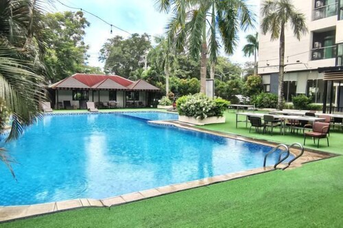 Sunday Hevea Hotel and Resort