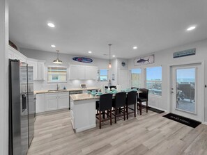 Fridge, microwave, oven, stovetop - 2BeachfrontHouses! 2HeatedPools! Sleep48! Weddings! Pets! HotTubs! ExtraParking! (Bolivar Peninsula)