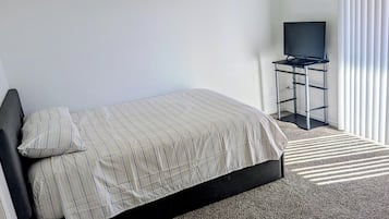 1 quarto, ferros/tábuas de passar roupa, Wi-Fi, roupa de cama