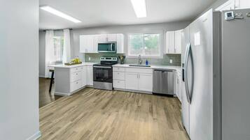 Microwave, oven, stovetop, dishwasher