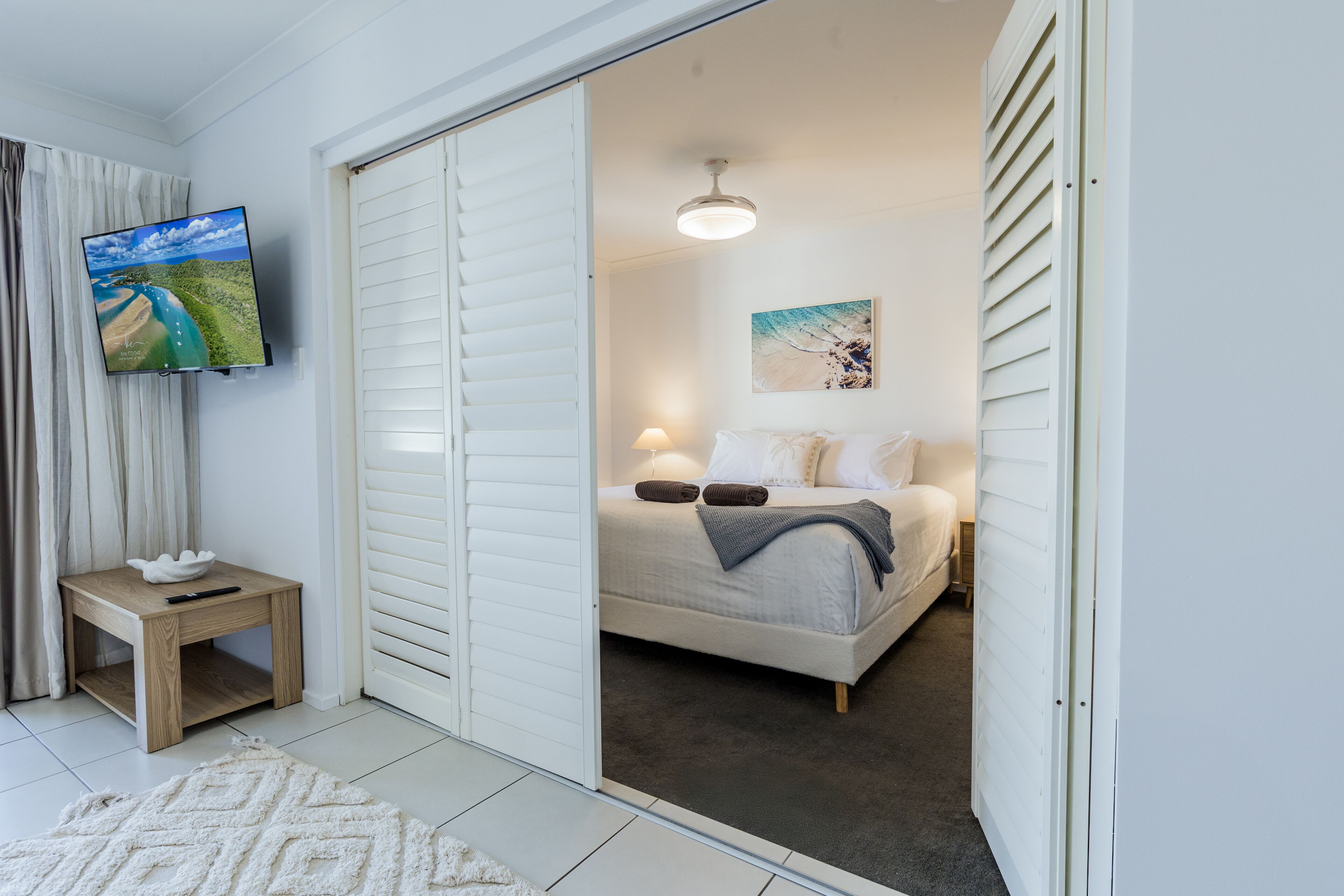 2 soverom, reiseseng for barn, wi-fi (inkludert) og sengetøy