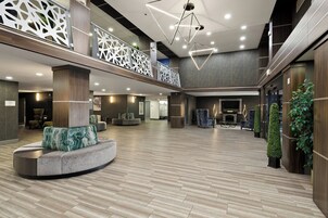 Lobby-Lounge