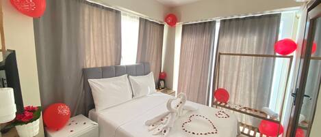 Deluxe Room | Free WiFi, bed sheets