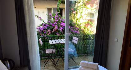 Buyukada Carsi Pansiyon