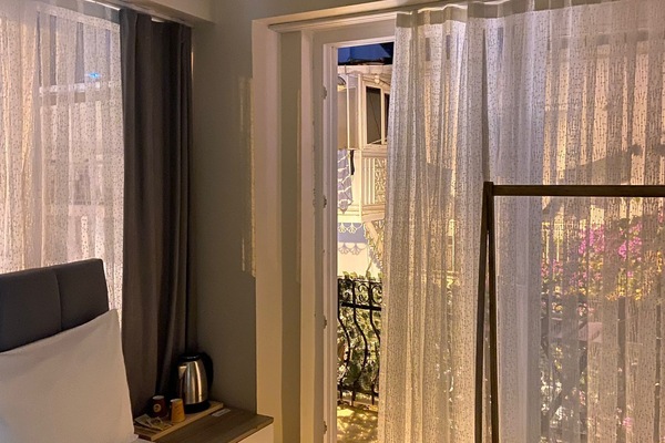 Deluxe Room | Premium bedding, WiFi (free), bed sheets