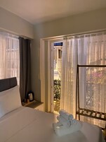 华丽客房 | 免费 WiFi、床单