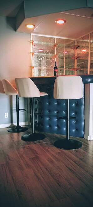 Bar (on property) - horse property with magnificent view nearSequoia/Kings Canyon National Park  (Miramonte)