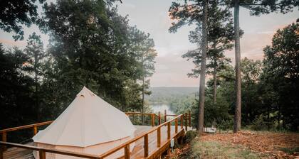 Arkansas Escape Beaver Lake Pet Friendly Glamping