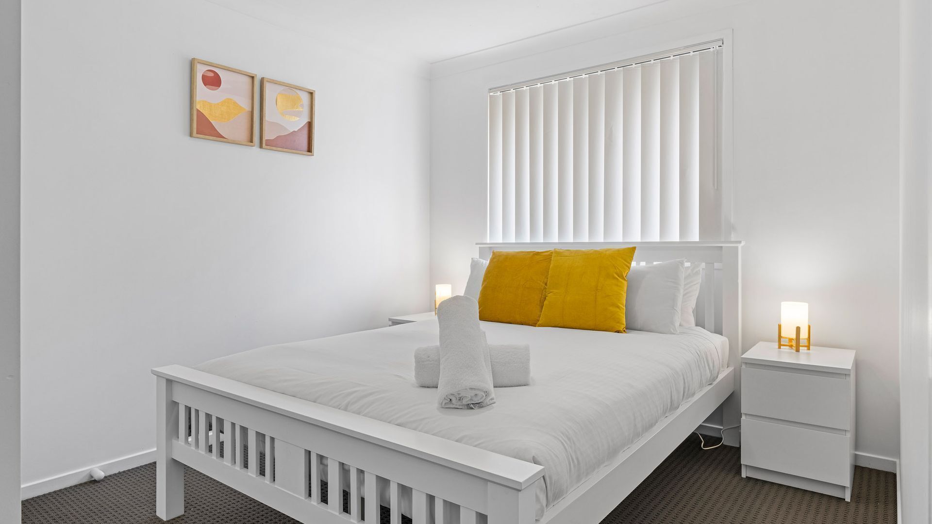 4 slaapkamers, een strijkplank/strijkijzer, gratis wifi