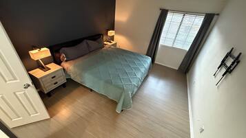 2 bedrooms, WiFi, bed sheets