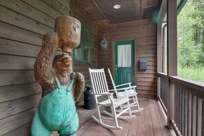 Terrace/patio - Lake Front! Game Room + Indoor and Outdoor Fireplaces! Incredibly Spacious (Blakeslee)