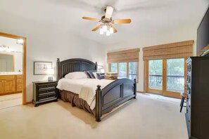 4 bedrooms, free WiFi, bed sheets