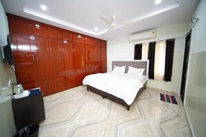 Värdeförvaringsskåp på rummet och gratis wi-fi