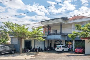 Unclassified image, 2 of 28, button - INNCA Telaga Bodas, Semarang (Gajahmungkur)