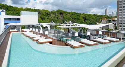 Setai Yacht Apart - Hotel by Lesuites