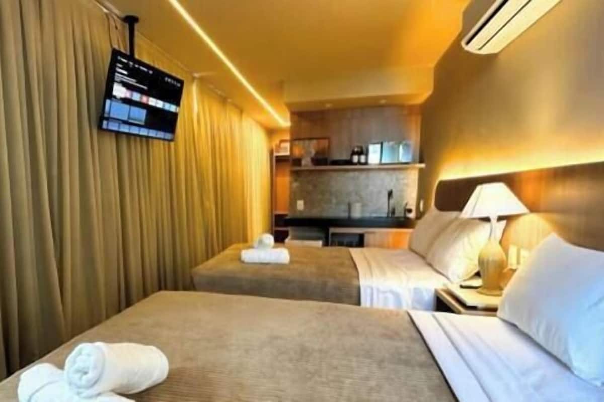 Espace de travail pour ordinateur portable, Wi-Fi gratuit