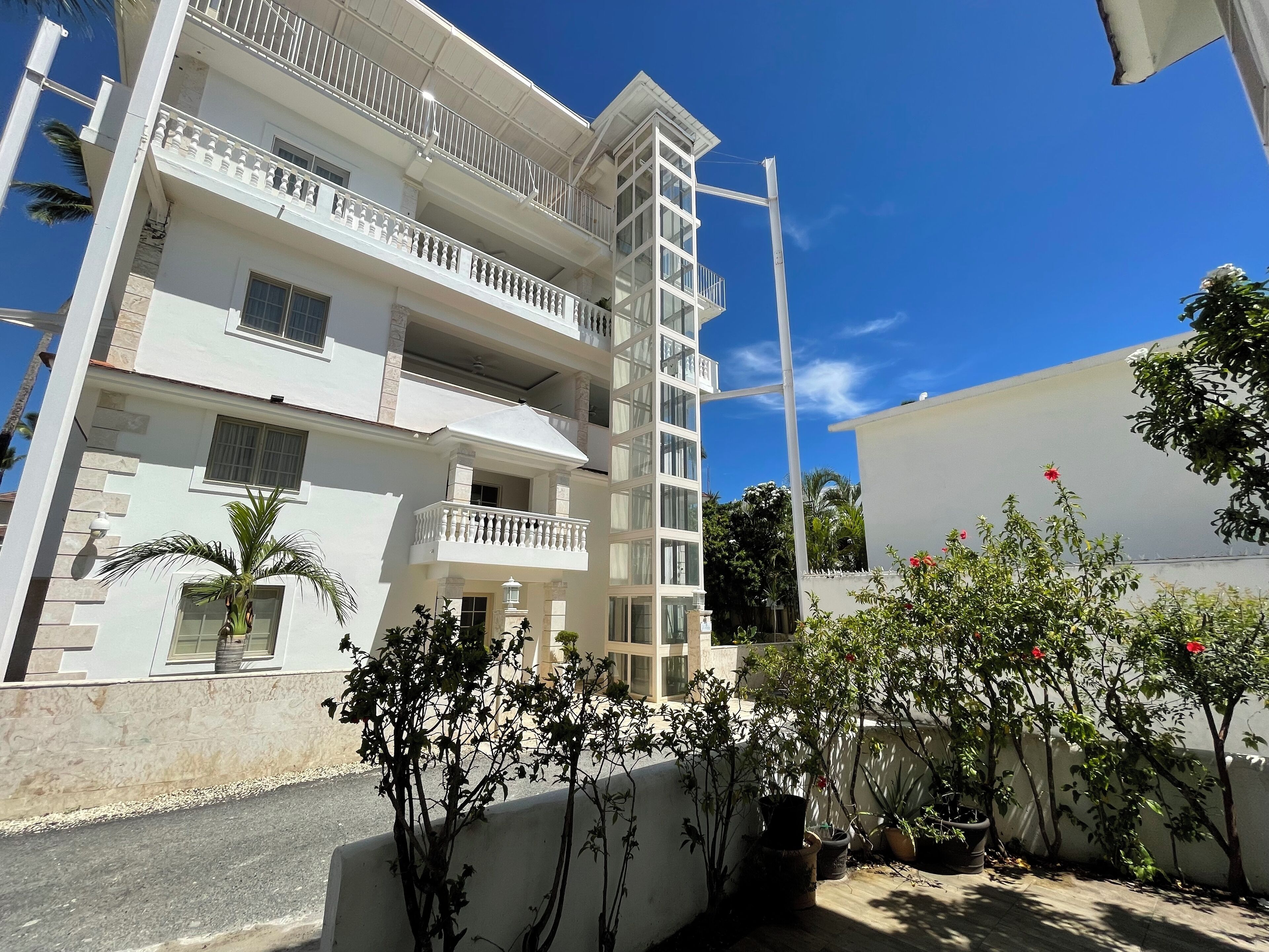 Appartement Deluxe, vue établissement, en bord de plage | Vue de la chambre