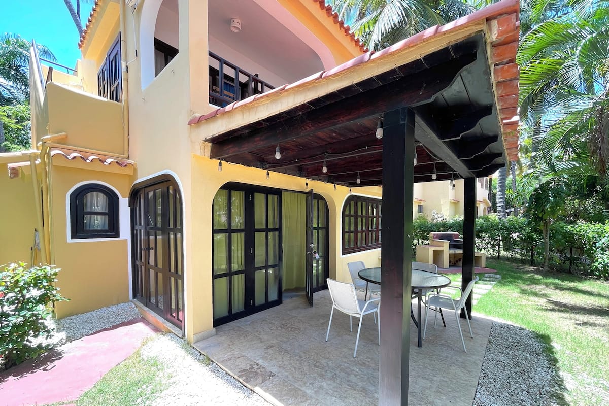 Exclusive Villa, Garden View | Terrace/patio