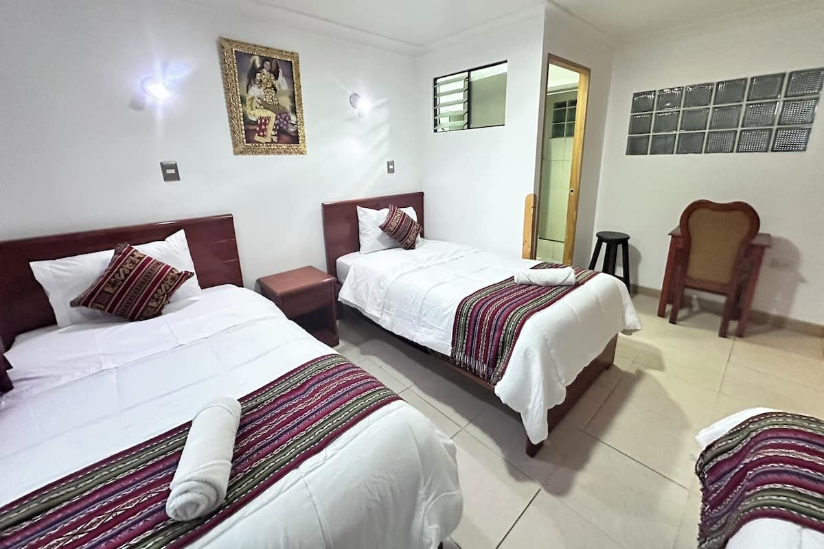 Comfort Triple Room | Desk, laptop workspace, free WiFi