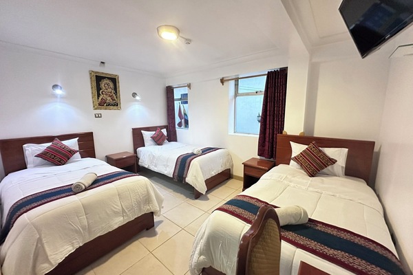 Superior Triple Room | Desk, laptop workspace, WiFi (free), bed sheets