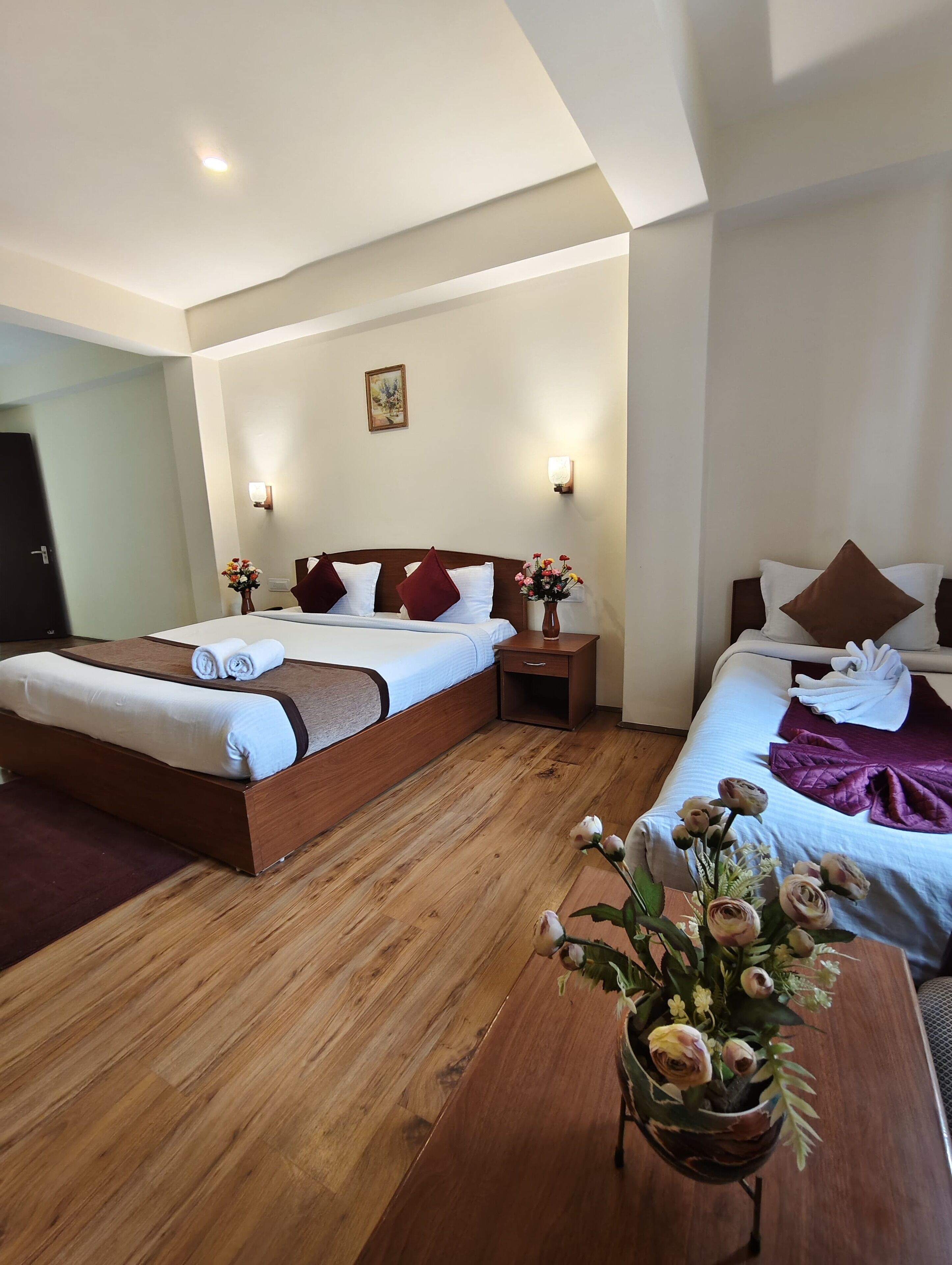 Executive Double Room, Mountain View | Premium bedding, desk, laptop workspace, soundproofing