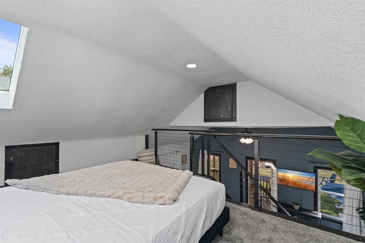 1 間睡房、熨斗/熨衫板、上網