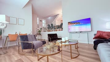 Superior-Apartment, 3 Schlafzimmer | Wohnbereich