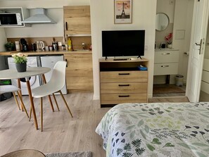 1 Schlafzimmer, Bügeleisen/Bügelbrett, WLAN, Bettwäsche