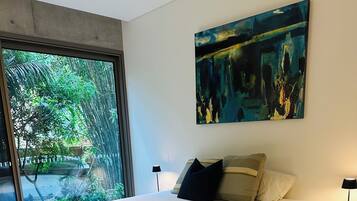 3 quartos, ferros/tábuas de passar roupa, Wi-Fi, roupa de cama