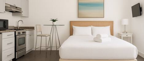 1 slaapkamer, een strijkplank/strijkijzer, wifi, beddengoed