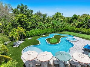 Outdoor pool, a heated pool - Villa Rio Grande 8BR Lazy River Pool + Pickleball (Miami)