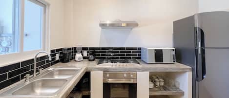 Superior Condo | Private kitchen