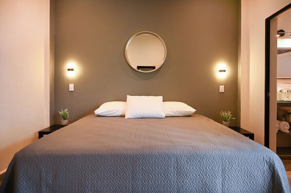 Condo superior, vista a la ciudad | Cortinas blackout y wifi gratis