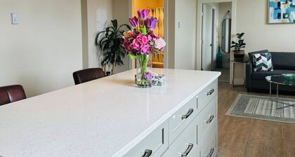 Oceana Retreat - Cozy 1BR suite with Outdoor Oasis